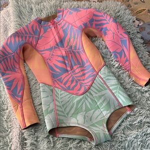 Billabong Kids Long-Sleeve Rashguard Swimsuit - Pink, Mint & Coral Leaf Print